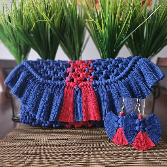 Custom Order Macrame Clutch/ Earrings - Picture 9 of 12